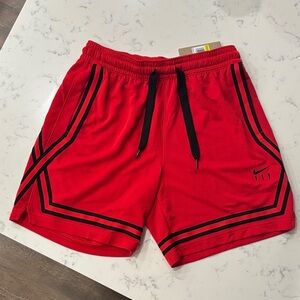 🏀⭐️NWT Women’s Small Nike Fly Crossover Basketball Shorts ⭐️🏀